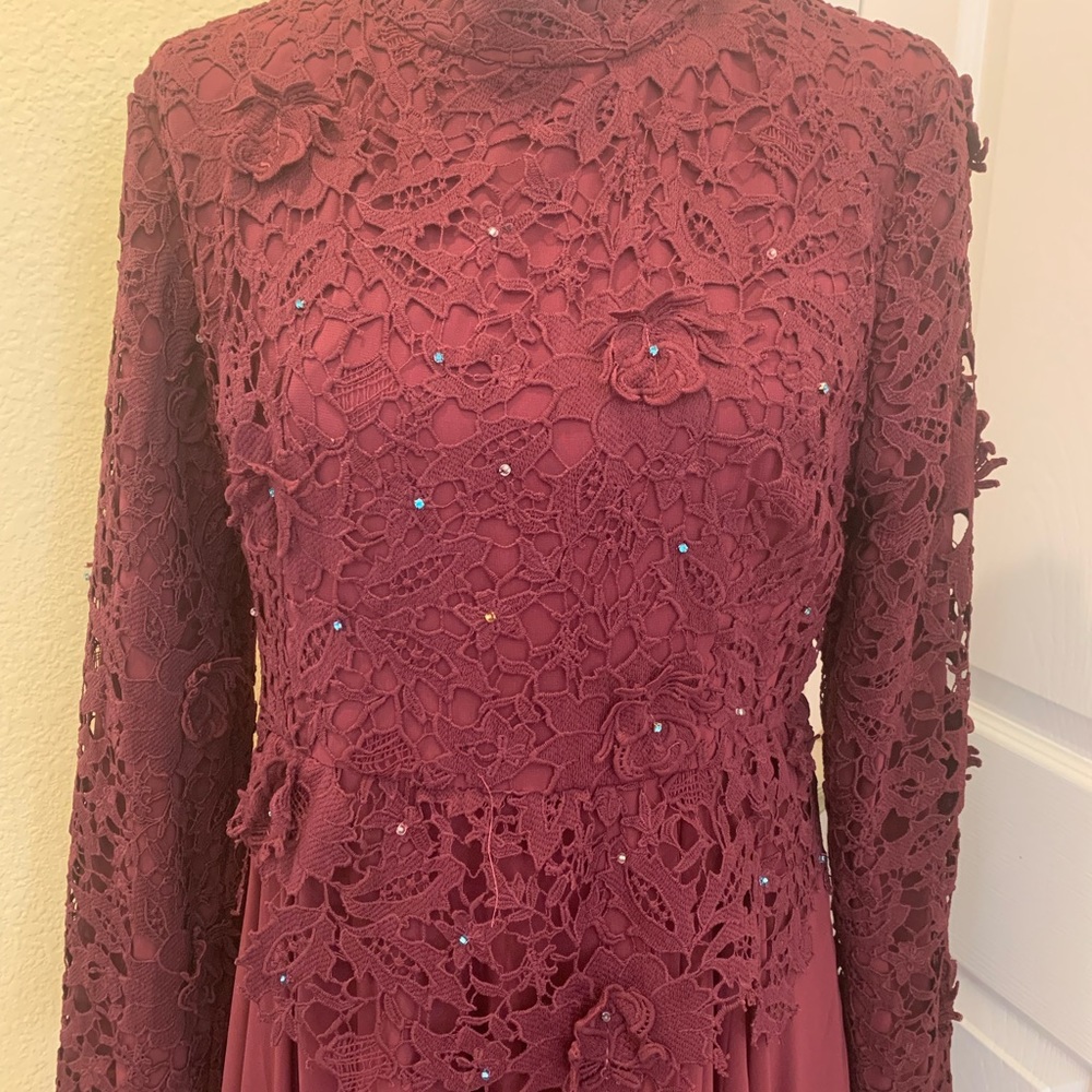 Beautiful modest night dresses.